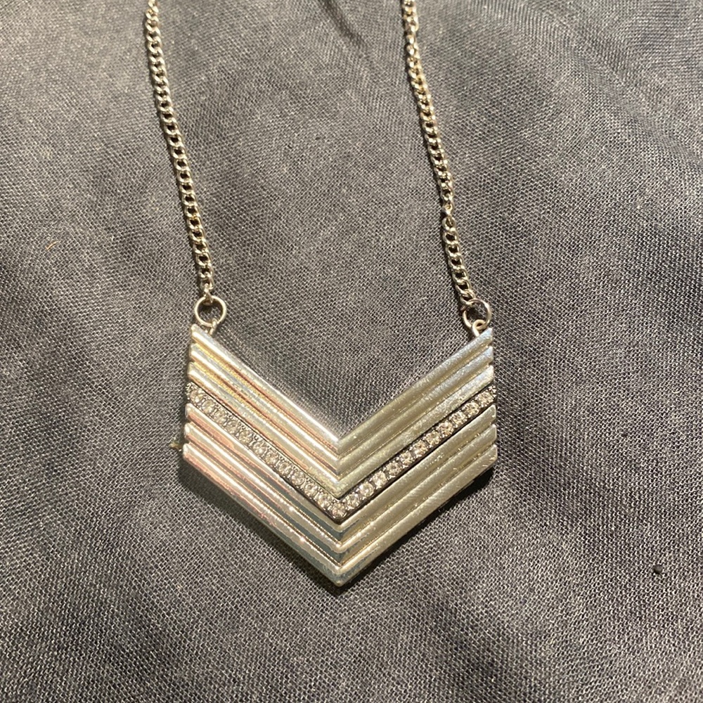 Silver chevron necklace